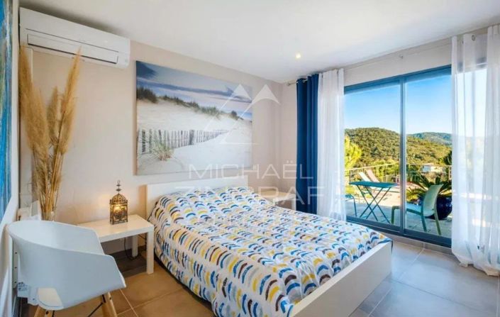 Image No.8-Maison de 4 chambres à vendre à Mandelieu-la-Napoule