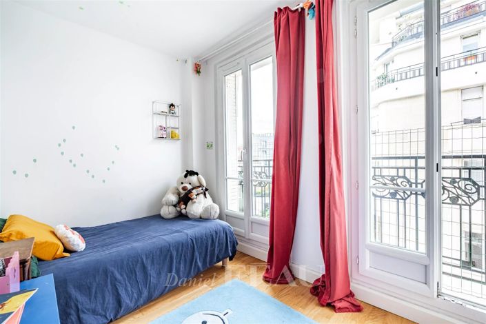 Image No.11-4 Bed Apartment for sale