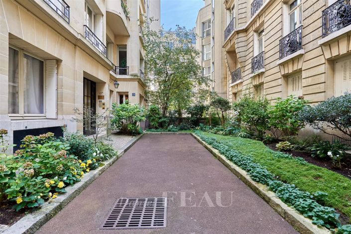 Image No.2-Appartement de 2 chambres à vendre à Paris