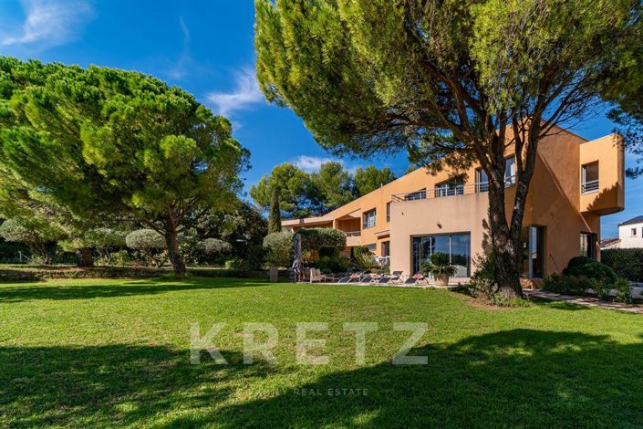 Image No.11-4 Bed House for sale