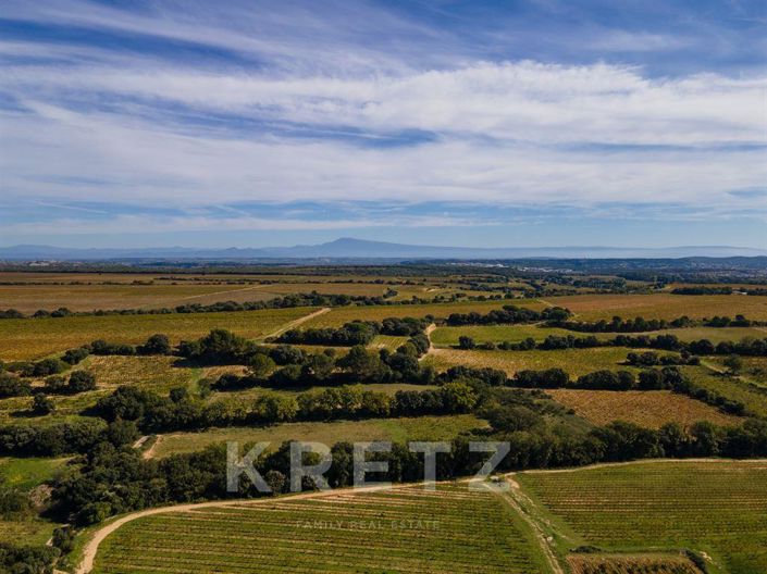 Image No.20-4 Bed House for sale