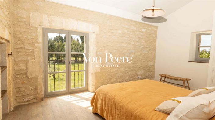 Image No.7-5 Bed House for sale