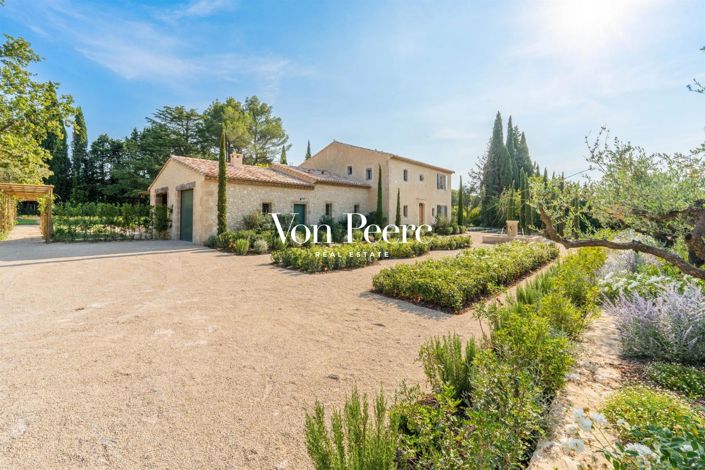 Image No.10-7 Bed House for sale