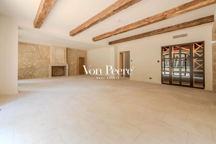 Image No.16-7 Bed House for sale