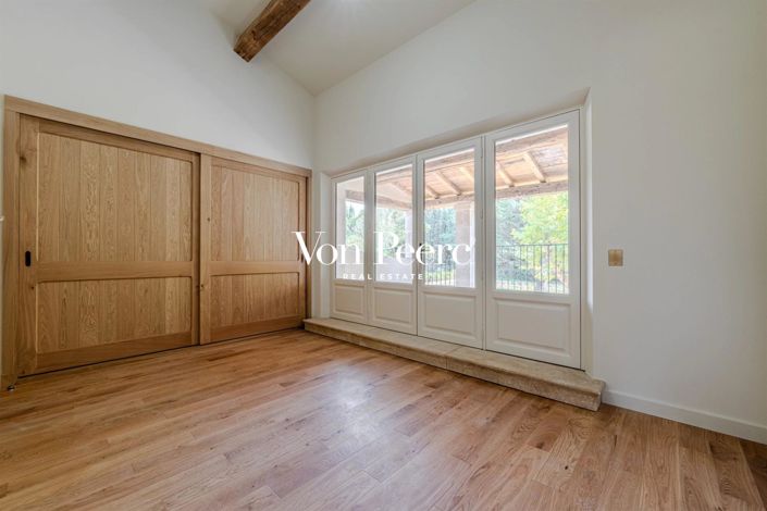 Image No.21-7 Bed House for sale