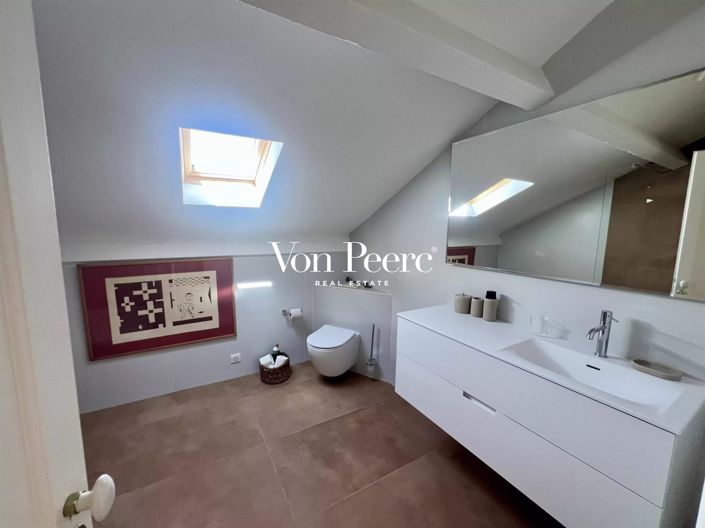 Image No.23-6 Bed House for sale