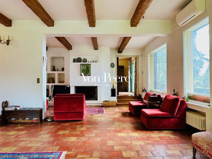 Image No.10-6 Bed House for sale