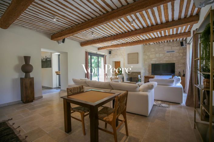 Image No.14-6 Bed House for sale