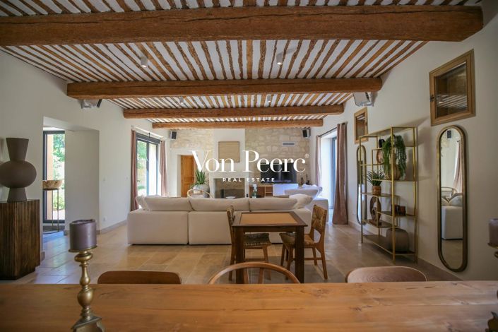 Image No.20-6 Bed House for sale