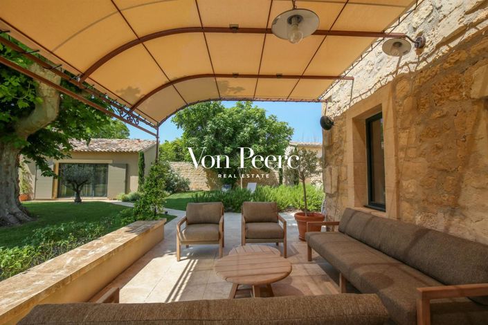 Image No.7-6 Bed House for sale