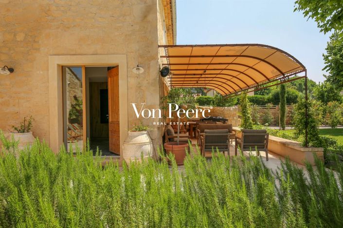 Image No.9-6 Bed House for sale