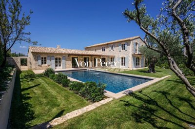 Maison de 4 chambres à vendre à Eygalières