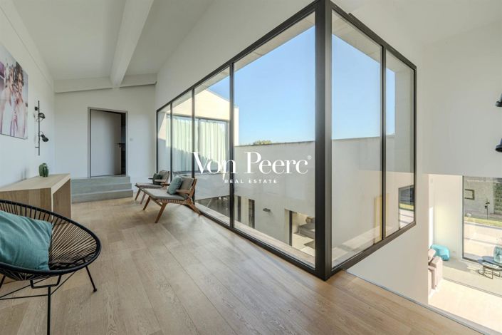 Image No.14-4 Bed House for sale