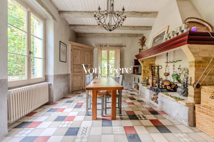 Image No.6-4 Bed House for sale