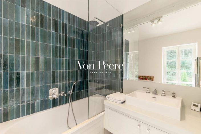 Image No.12-5 Bed House for sale