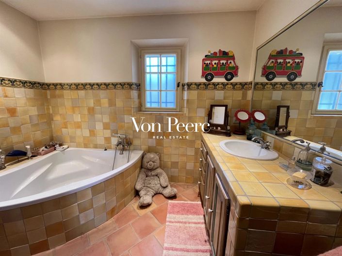 Image No.13-4 Bed House for sale