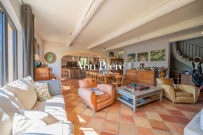 Image No.7-4 Bed House for sale