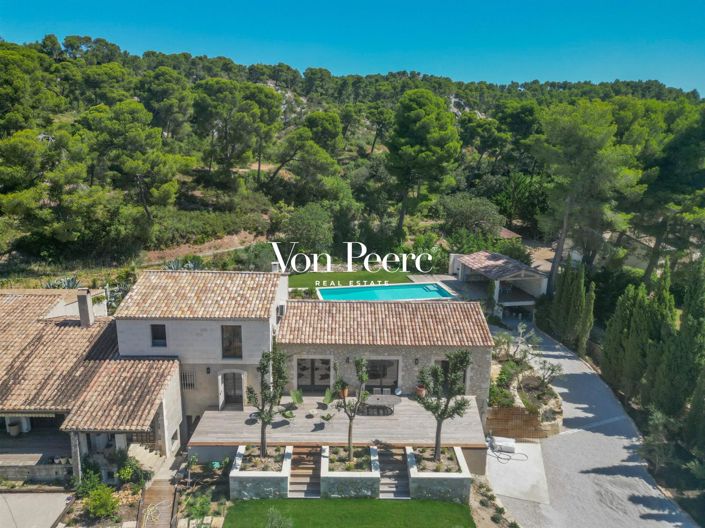 Image No.11-6 Bed House for sale