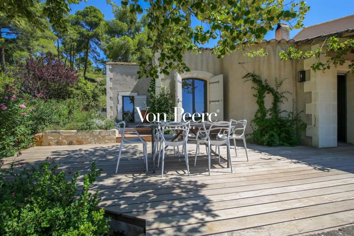 Image No.16-6 Bed House for sale