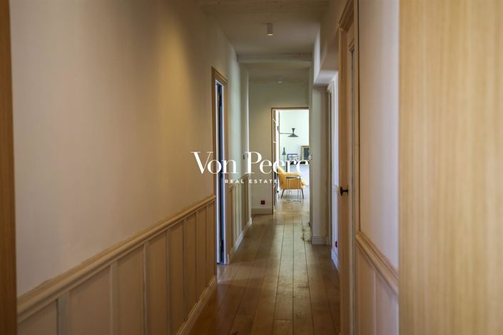 Image No.21-6 Bed House for sale