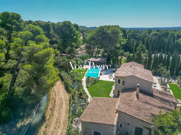 Image No.4-6 Bed House for sale