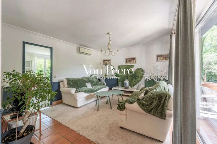 Image No.3-4 Bed House for sale