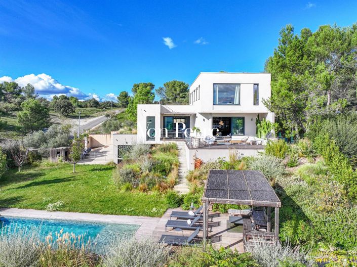 Image No.11-4 Bed House for sale