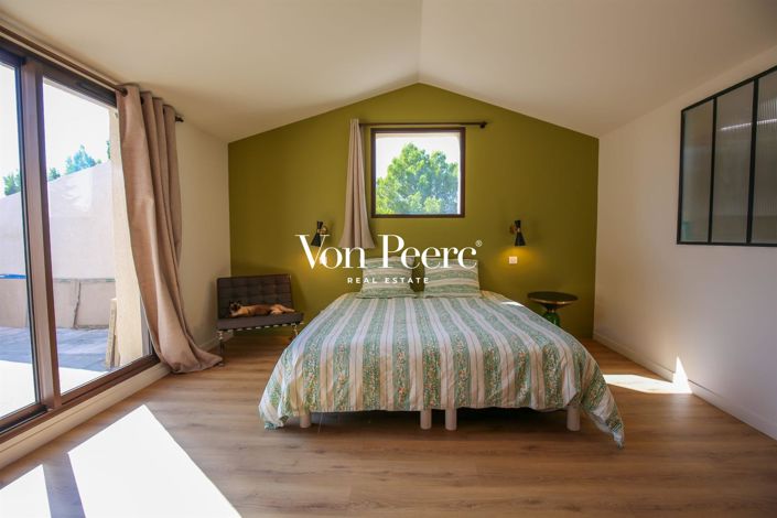 Image No.11-6 Bed House for sale