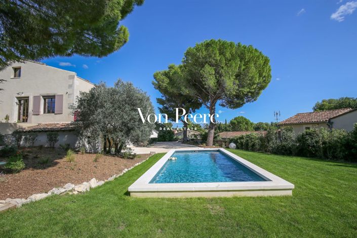 Image No.2-6 Bed House for sale