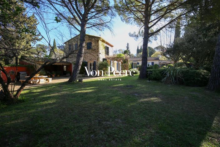 Image No.3-6 Bed House for sale