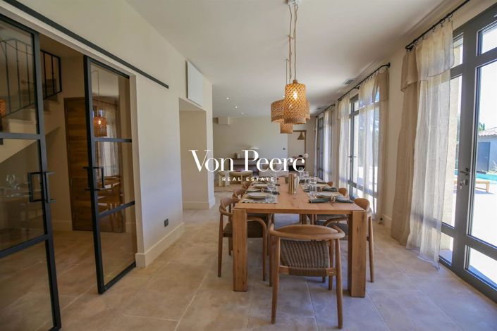 Image No.10-4 Bed House for sale