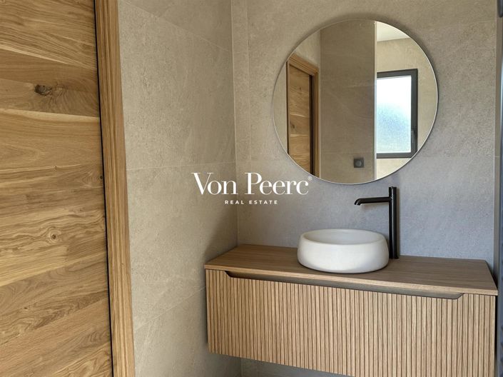 Image No.13-4 Bed House for sale