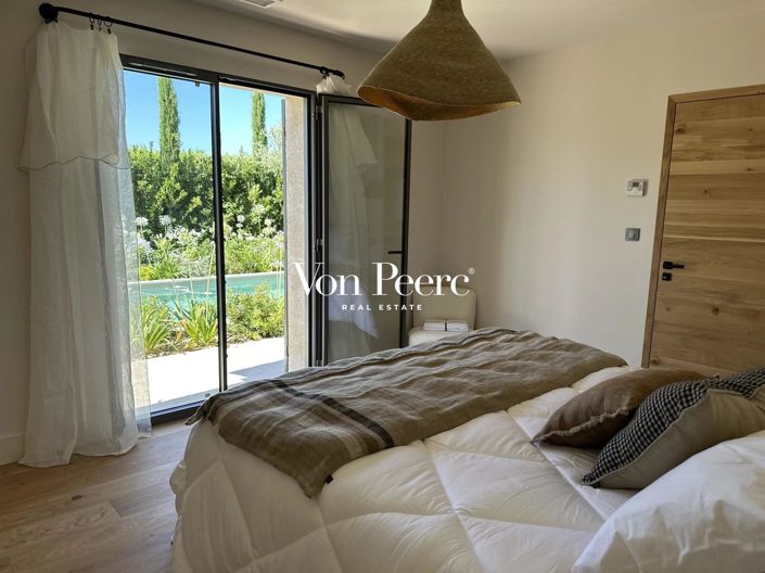 Image No.14-4 Bed House for sale