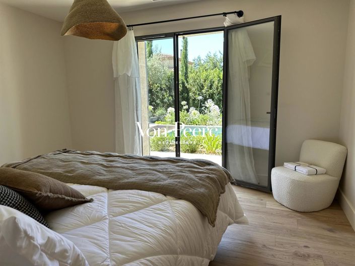 Image No.19-4 Bed House for sale