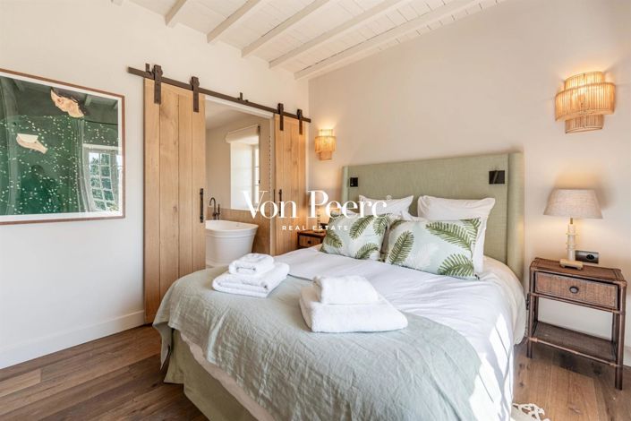 Image No.18-5 Bed House for sale