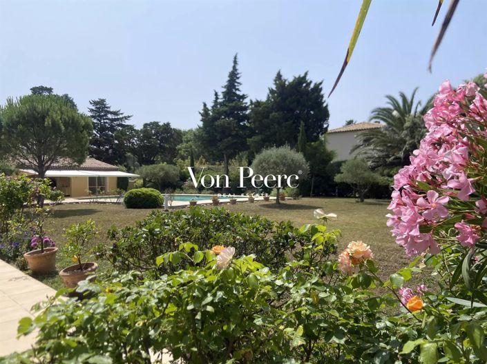 Image No.2-5 Bed House for sale