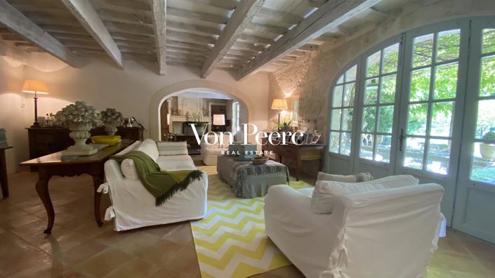 Image No.17-5 Bed House for sale