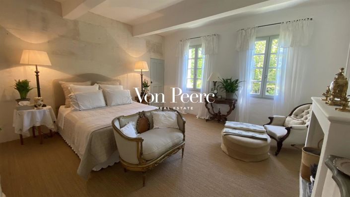 Image No.6-5 Bed House for sale