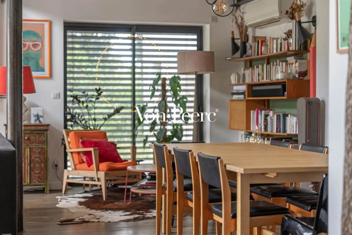 Image No.4-House for sale