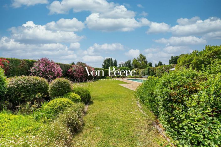 Image No.5-5 Bed House for sale