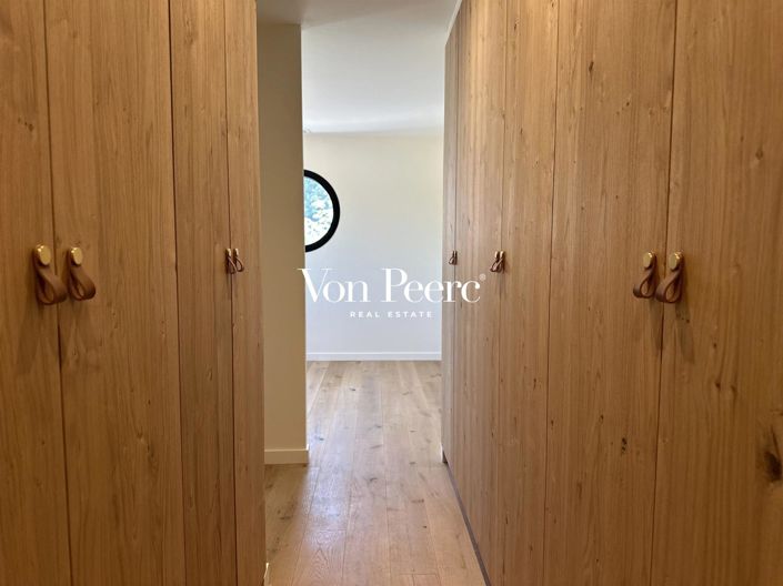 Image No.23-4 Bed House for sale