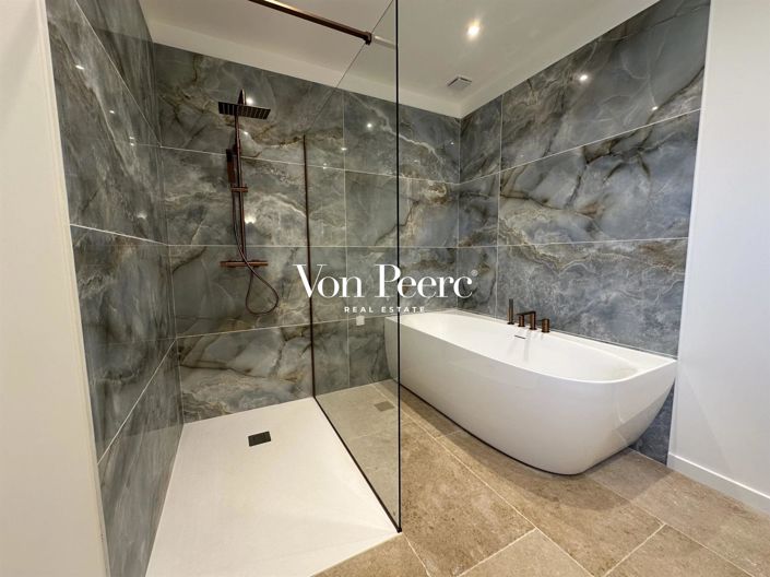 Image No.29-4 Bed House for sale