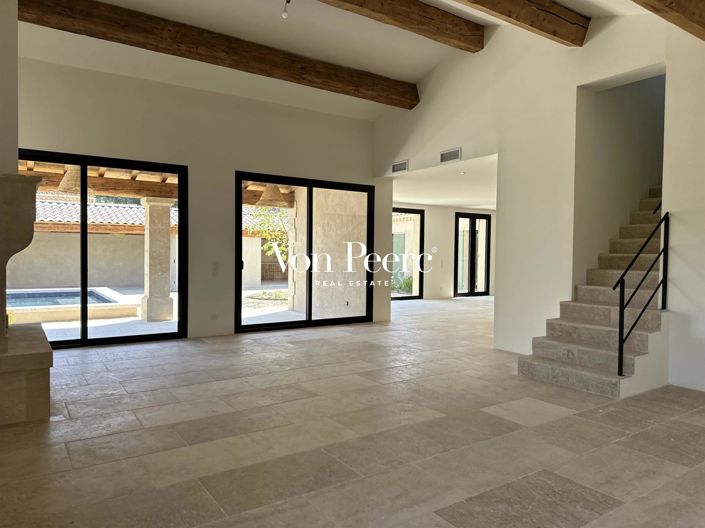 Image No.6-4 Bed House for sale