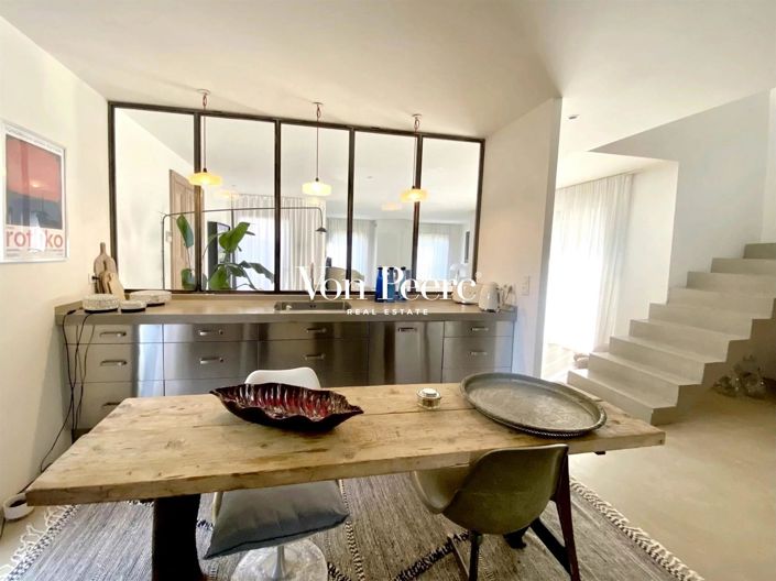 Image No.6-2 Bed House for sale