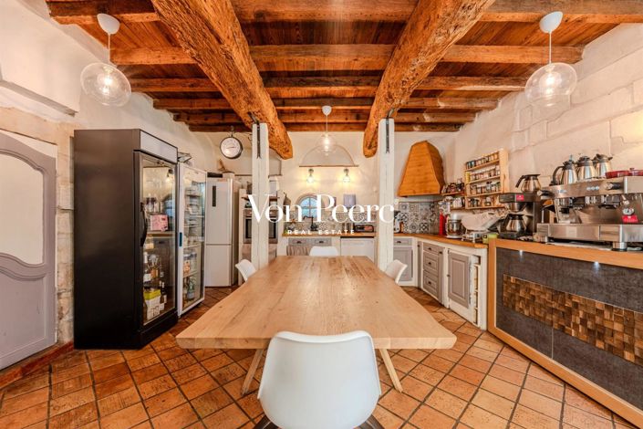 Image No.10-6 Bed House for sale