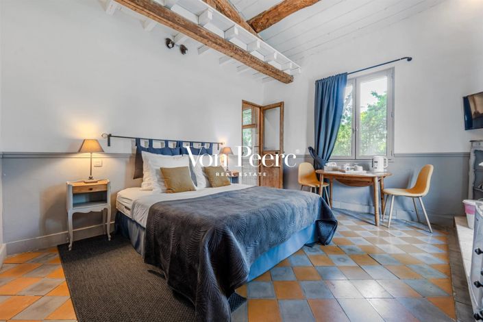 Image No.13-6 Bed House for sale