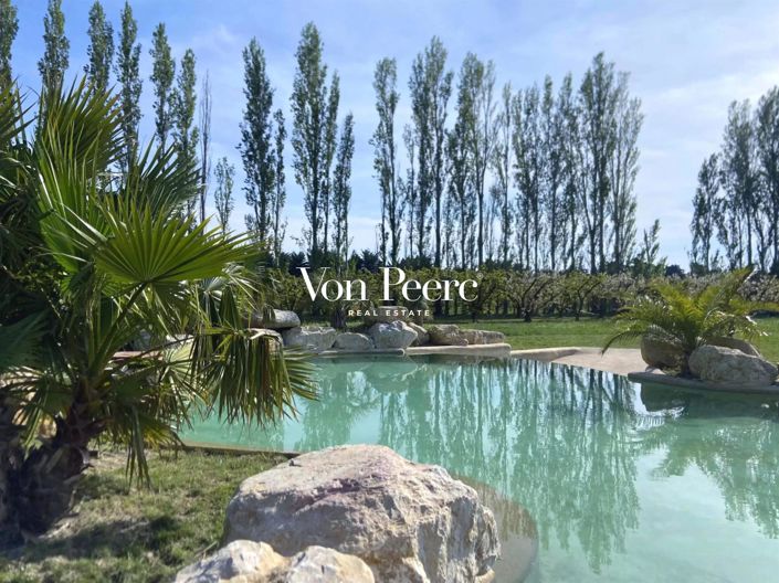 Image No.19-6 Bed House for sale