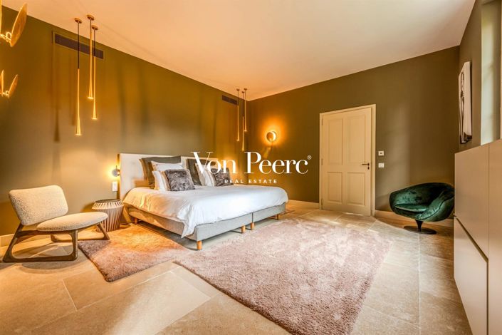 Image No.14-6 Bed House for sale