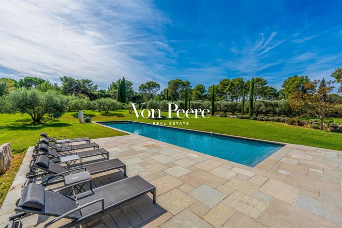 Image No.3-6 Bed House for sale