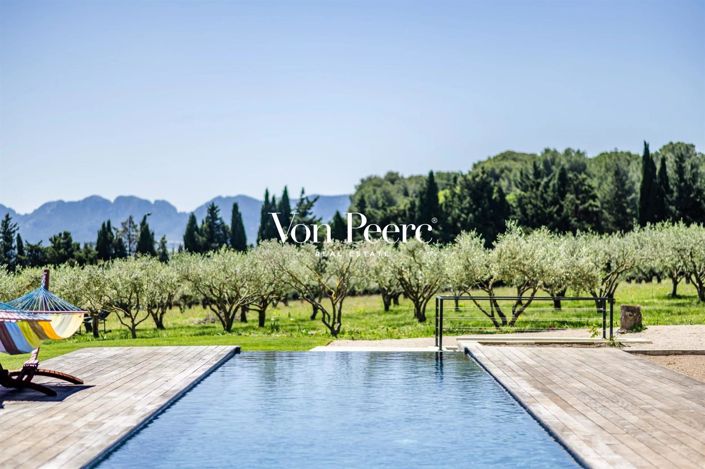 Image No.23-6 Bed House for sale